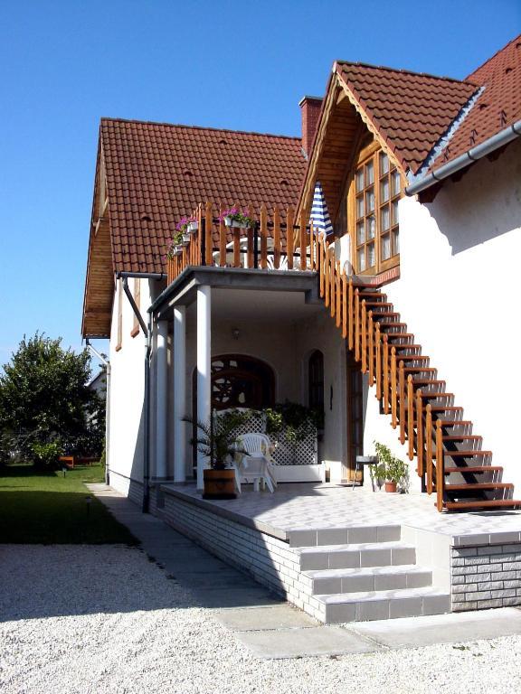 Balla Apartmanhaz Siofok Phòng bức ảnh